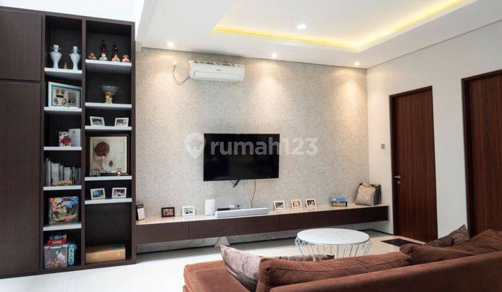 Rumah Hoek taman SHM dekat Aeon mall di The Icon BSD  2