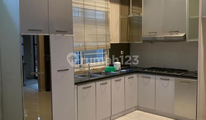 Rumah cantik siap huni hadap selatan kamar mandi dalam kamar semua di Victoria River Park BSD  2