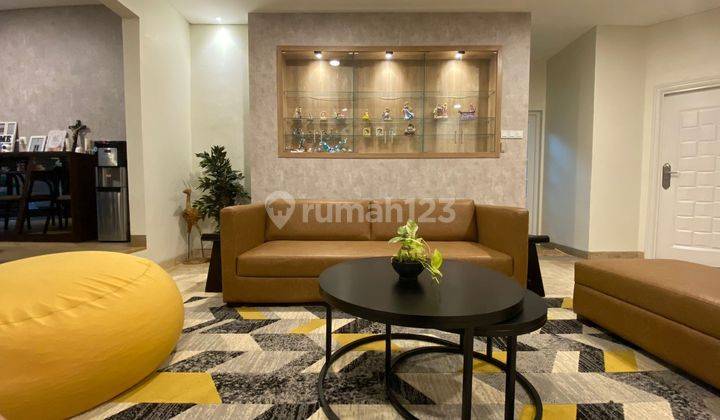 Rumah mewah furnished hadap taman SHM lokasi strategis di BSD city  1