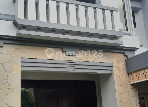 Rumah SHM Bagus hadap Selatan kawan prestigius  The green bsd 