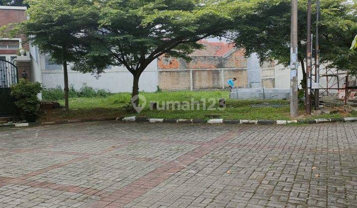 Tanah luas 366 m² cocok untuk tinggal dan kost selangkah dari jalan raya di Griya loka BSD  2