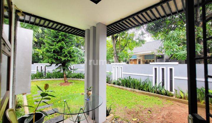 Rumah SHM Bagus hadap Tenggara taman cantik di Kencana loka BSD city  2