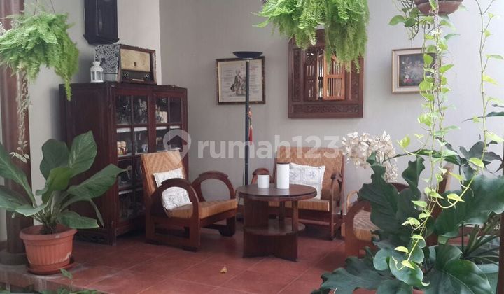 Rumah Bsd Harga Menarik Ada Taman Depan dan Belakang Lokasi Terdepan