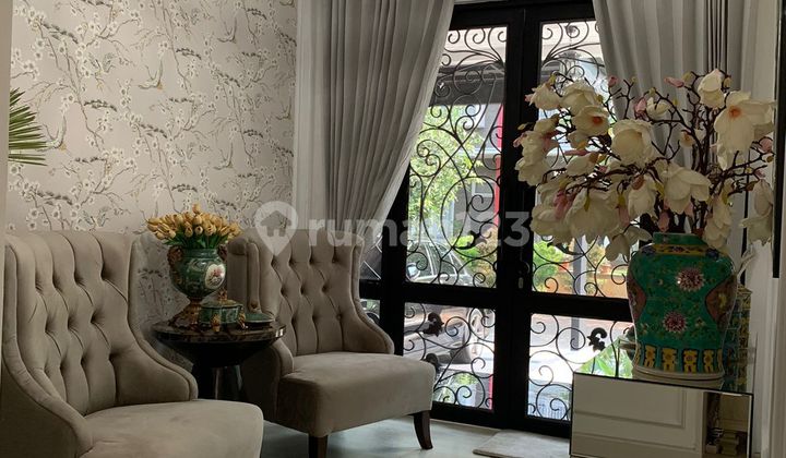 House Fully Renovated Luxurious Freehold Title in Delatinos BSD 2
