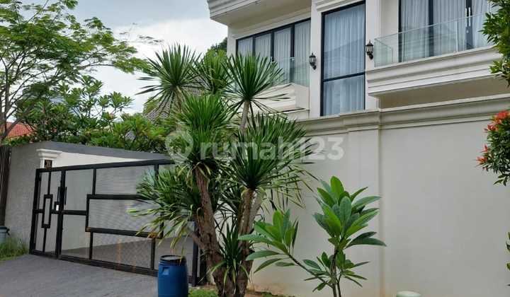 Rumah Mewah Bagus Semi Furnished di BSD CITY , BSD City Rumah Mewah Bagus Semi Furnished di BSD CITY , BSD City