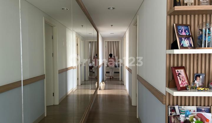 5 Bedroom Furnished Apartment in a Quiet and Safe Area, The Spring Location Near Summarecon Mall Gading Serpong 2