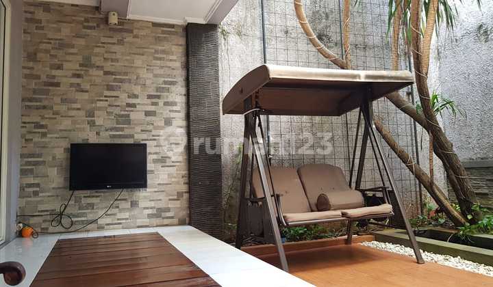 Rumah Dijual Asri Siap Transaksi Lokasi Dekat Fasilitas Lengkap di Alam Sutera 2