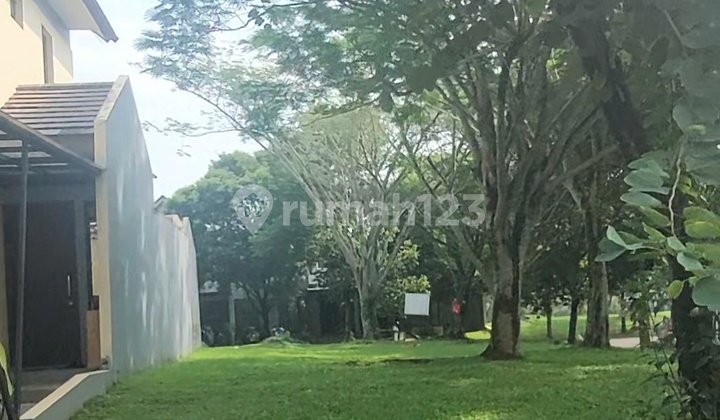 Kavling Depan Taman Hook Hadap Timur Selatan Lokasi Strategis Dekat Tol Aeon Mall di BSD Avani