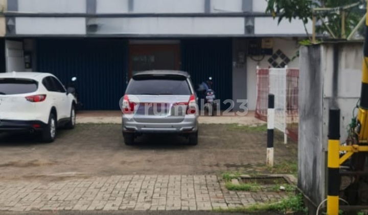 Ruko Jual Cepat Murah Turun Harga Dekat Transmart di Cikokol Tangerang Ruko Jual Cepat Murah Turun Harga Dekat Transmart di Cikokol Tangerang