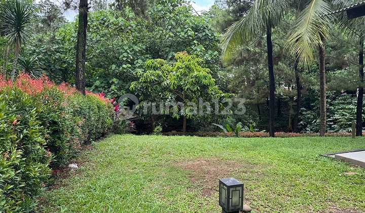 Rumah Mewah Bonus Tanah Fasum Luas View Alam SHM di BSD The Green 2