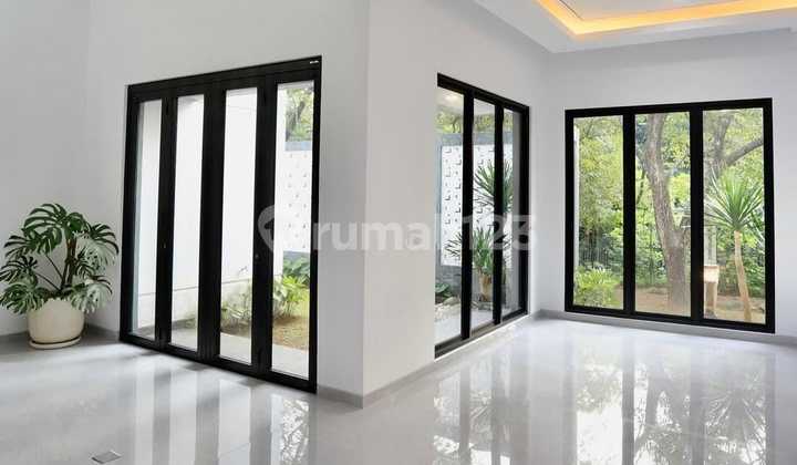 Attractive Price Drop New Independent Building House with SHM Hook in BSD Delatinos 2