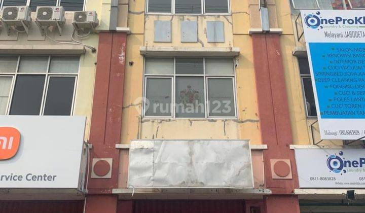 Ruko Murah Strategis Jarang Ada Harga Menarik Hadap Jakan Raya Ramai Lokasi Summarecon Mall Serpong Di Gading Serpong 2