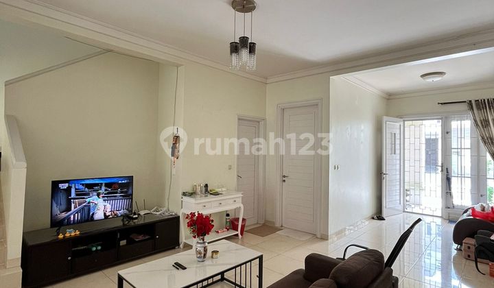 Rumah Siap Huni Terawat Bersih Lokasi Strategis Dekat Tol Alam Sutera