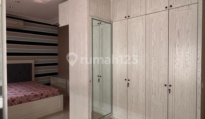 For Rent: Luxury House, Good Access, Close to Summarecon Mall, Premium Location in Gading Serpong, Pondok Hijau Golf. 2