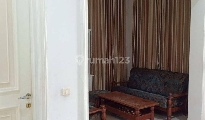 Rumah 2 Lantai Semi Furnished di Les Belles Mansion, Tangerang 2