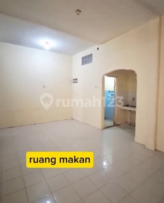 Rumah 2 Lantai Perumnas 3 di Karawaci 2