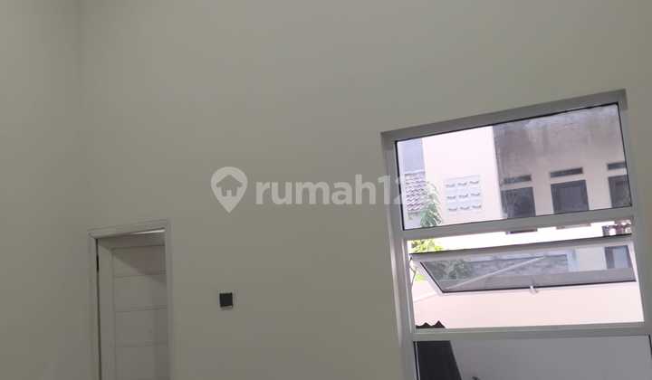 Poris Indah House Ready to Occupy 3 Rooms 24-Hour Security 2