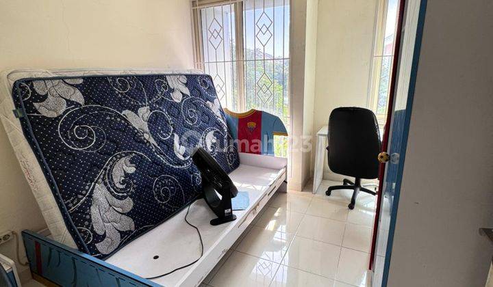 Rumah 2 Lantai Furnished di Cluster New Jasmine, Tangerang