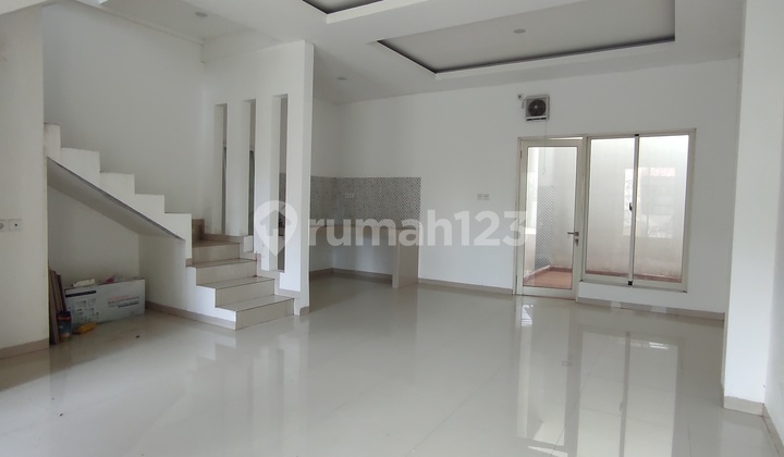 SHM House, Lippo Karawaci, Tangerang 2