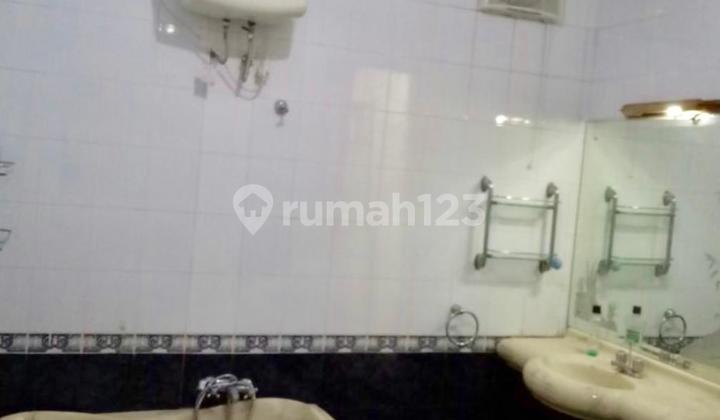 Rumah Semi Furnished SHM Alam Sutera, Tangerang 2
