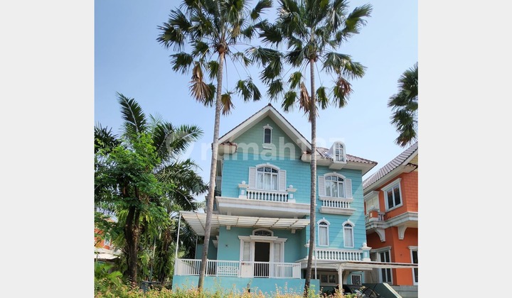 Dijual !! Rumah Hook di Omaha Village Gading Serpong