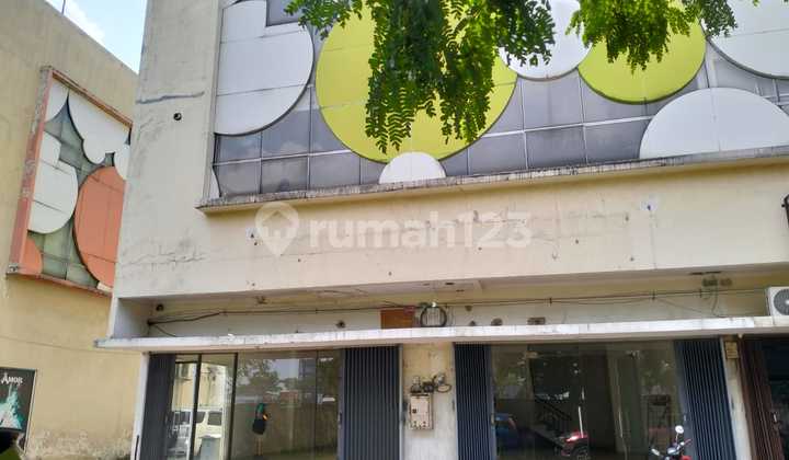 Ruko Gandeng di Paramout Dot Com Gading Serpong, Tangerang