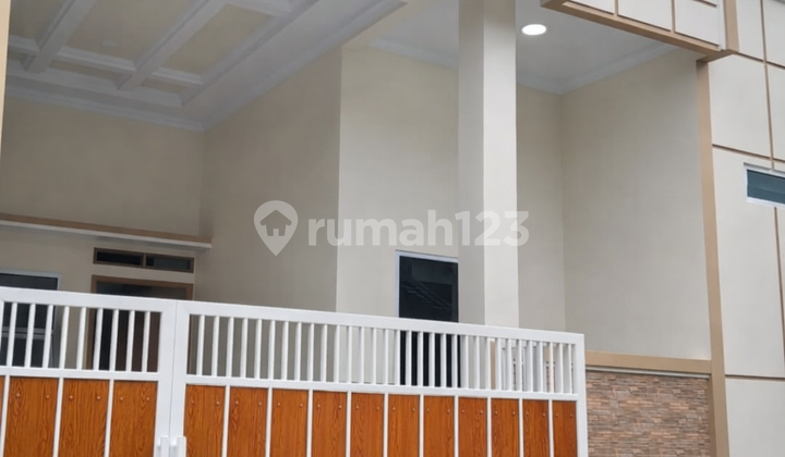 Poris Indah House Ready to Occupy 3 Rooms 24-Hour Security 1