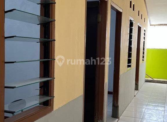 Disewakan Ruko Murah 3 Lantai Kelapa Dua 13