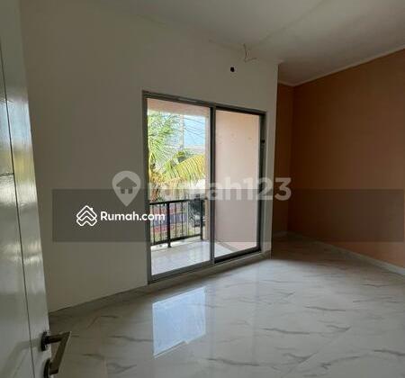 Quick Sale, Neat House Ready to Live In Serpong Garden Cisauk Tangerang