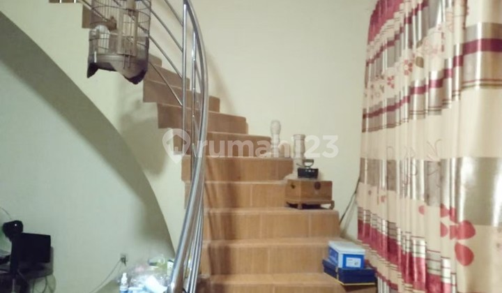 Dijual Rumah 3 Lantai Di Perumahan Taman Kota Cipondoh Tangerang