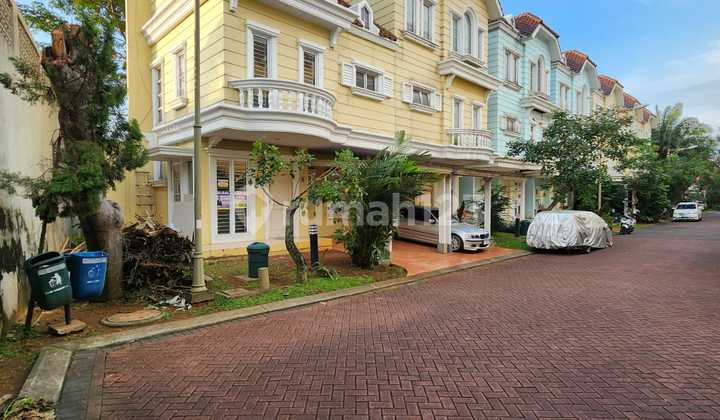 Rumah 3 Lantai Montana Village Tipe Standard