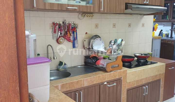 Rumah Mewah Murah 2Lt Full Perabot di Perum SBI Srondol Semarang 12