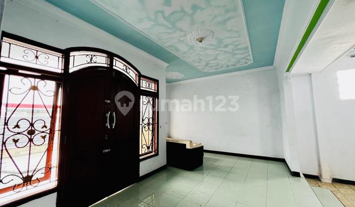 Rumah Murah 2 Lantai Full Renov Bagus di Perum Tegal 7
