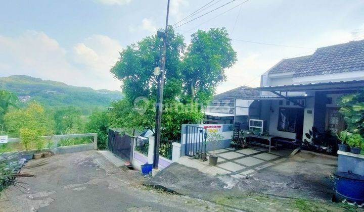 Rumah Murah Berview Ada Halaman di Belakang di Semarang Barat 2