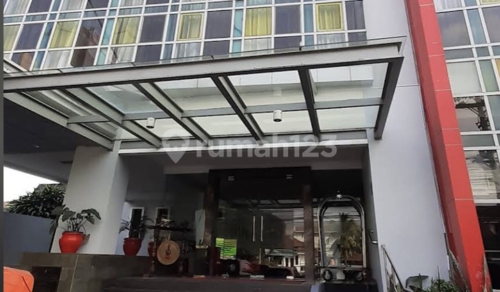 Hotel Bintang 3, di Sleman Jogjakarta.