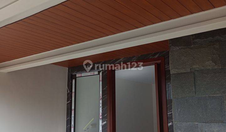 Dijual Rumah Baru Mewah Di Palem Lestari 2