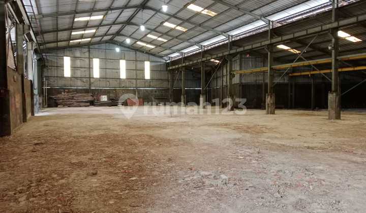Disewakan Gudang Strategis Murah Siap Pakai 3100 Meter di Cipondoh Tangerang Disewakan Gudang Strategis Murah Siap Pakai 3100 Meter di Cipondoh Tangerang