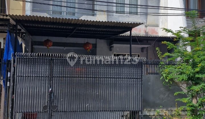 Dijual Cepat Rumah Murah 6x15, Di Taman Palem Lestari , Jakarta Barat