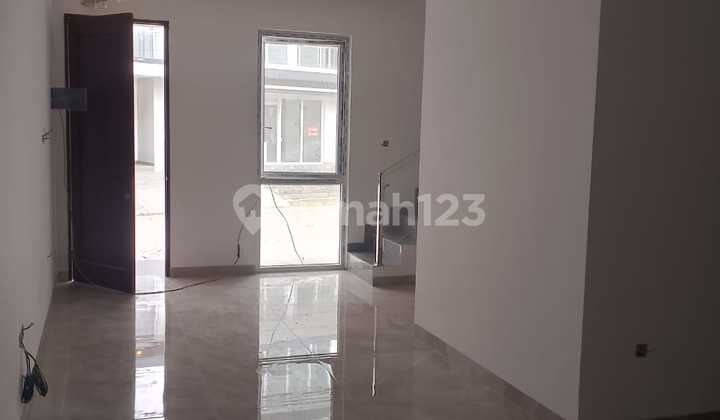 For Sale New Cheap House In Taman Surya V, West Jakarta 2