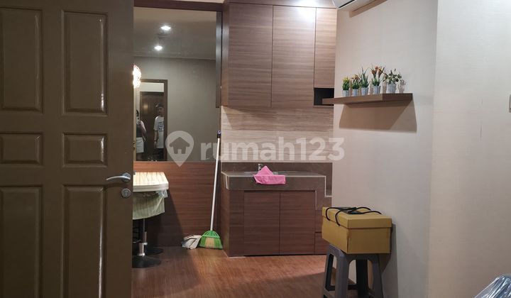Affordable Sale of Cityresort Apartment, Furnished in Cengkareng, West Jakarta 2