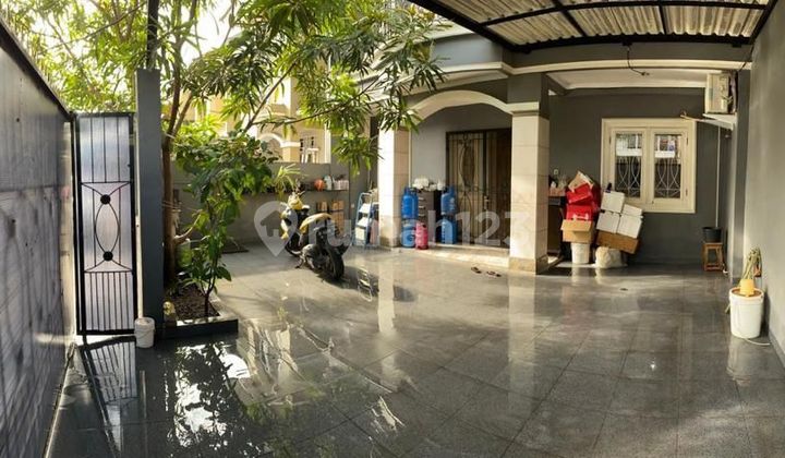 Dijual Cepat Murah Rumah Lebar 8 di Taman Palem Lestari, Jakbar Dijual Cepat Murah Rumah Lebar 8 di Taman Palem Lestari, Jakbar