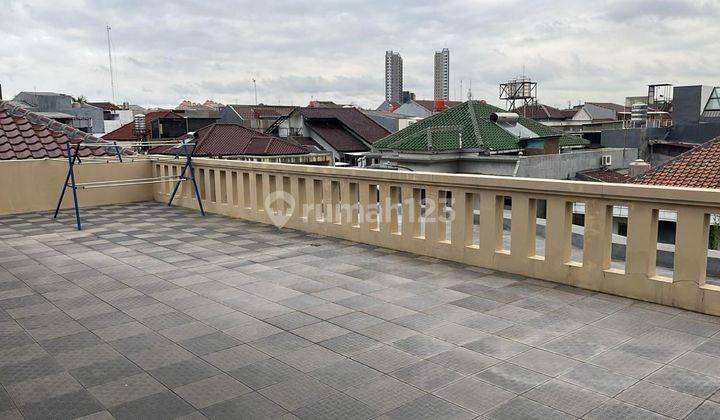 Dijual Rumah Mewah Di Taman Palem Lestari 2