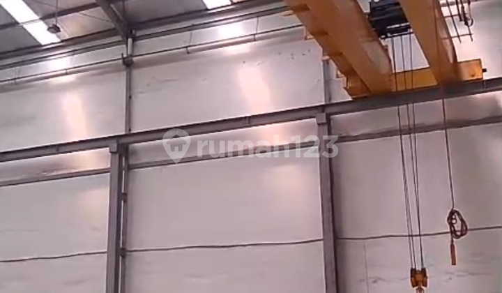 Cheap and Quick for Rent, Spacious 4000 Square Meter Warehouse, on Peternakan Street, Kapuk Cheap and Quick for Rent, Spacious 4000 Square Meter Warehouse, on Peternakan Street, Kapuk