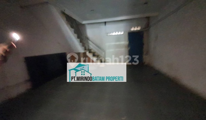 Disewakan Ruko Lumbung Rezeki Simpang Lampu Merah Martabak Har 6