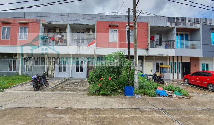 Disewakan 22juta thn Townhouse Tiban Mas Indah 1