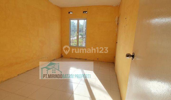 Disewakan 22juta thn Townhouse Tiban Mas Indah 8