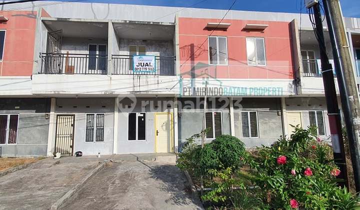 Disewakan 22juta thn Townhouse Tiban Mas Indah 9