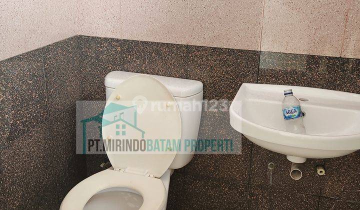 Disewakan 280jt Lantai Thn Gedung Bni Sei Panas 16
