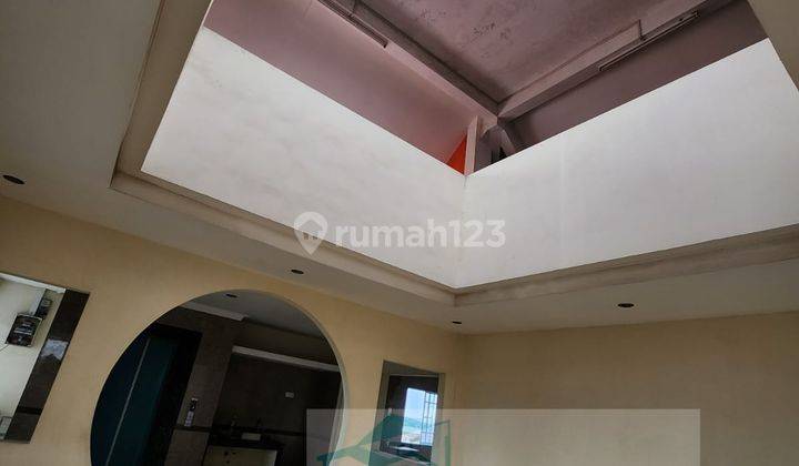 Disewakan 280jt Lantai Thn Gedung Bni Sei Panas 23