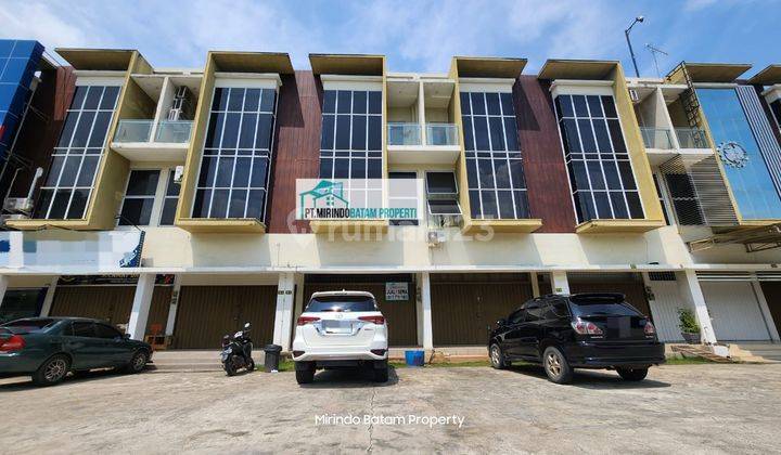 Dijual 2.2Milliar Ruko Taman Golf Residence 3 Sukajadi 1